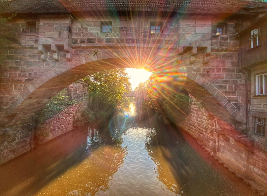 Halltertorbrücke in der Abendsonne