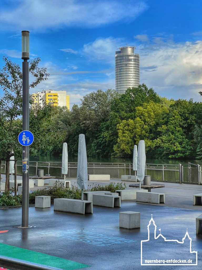 Businesstower am Wöhrder See Nürnberg - Foto: Ardan Füßmann