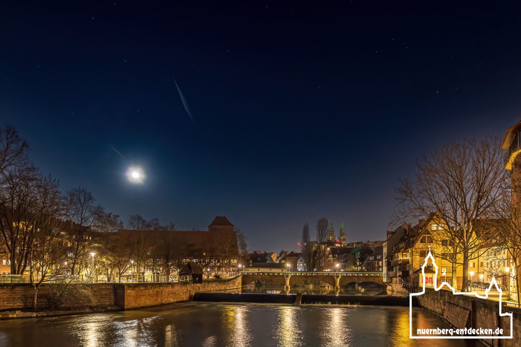 Sternenhimmel über der Altstadt von Nürnberg - Foto: Ardan Füßmann