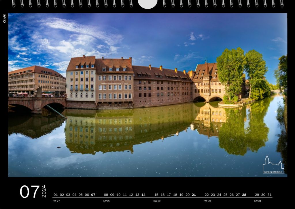 Monat Juli im Nürnberg entdecken Kalender für das Jahr 2024 - Heilig-Geist-Spital im Sommer - Foto: Ardan Füßmann