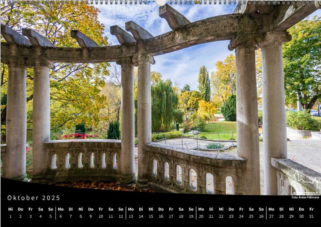 Monatsbild Oktober - Tullnaupark im Herbst